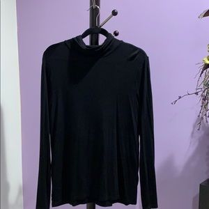 Ellen Tracy long sleeve black mock neck shirt Sz L